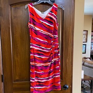 Anne Klein Red and Pink Wave Pattern Midi Dress